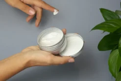 Crema Mani Leggera Camomilla e Calendula, 50 ml