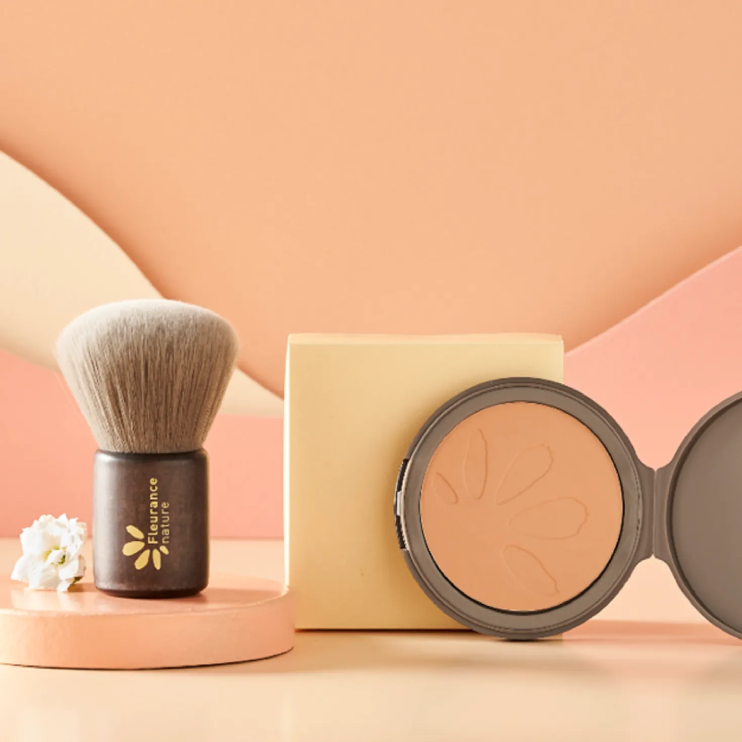 Kabuki Brush