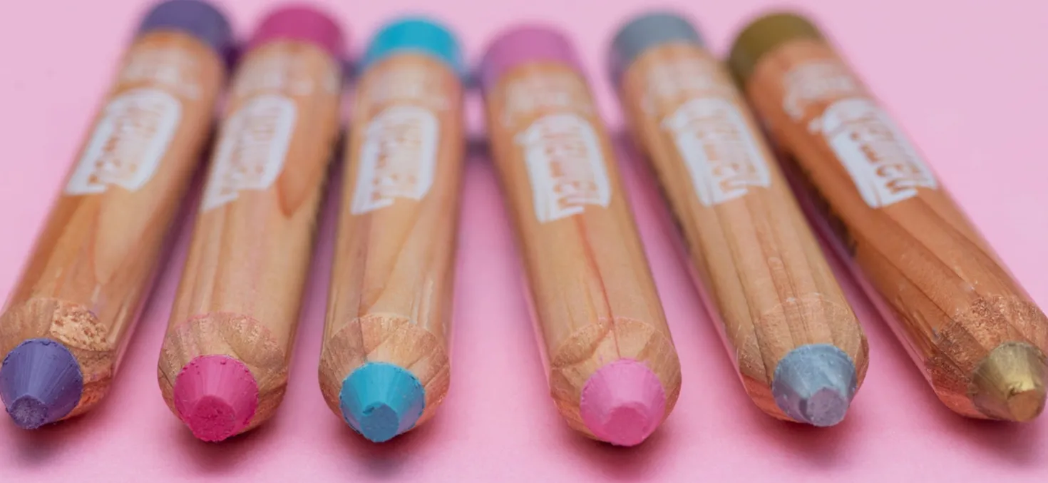 Magical Worlds Skin Colour Pencils Set