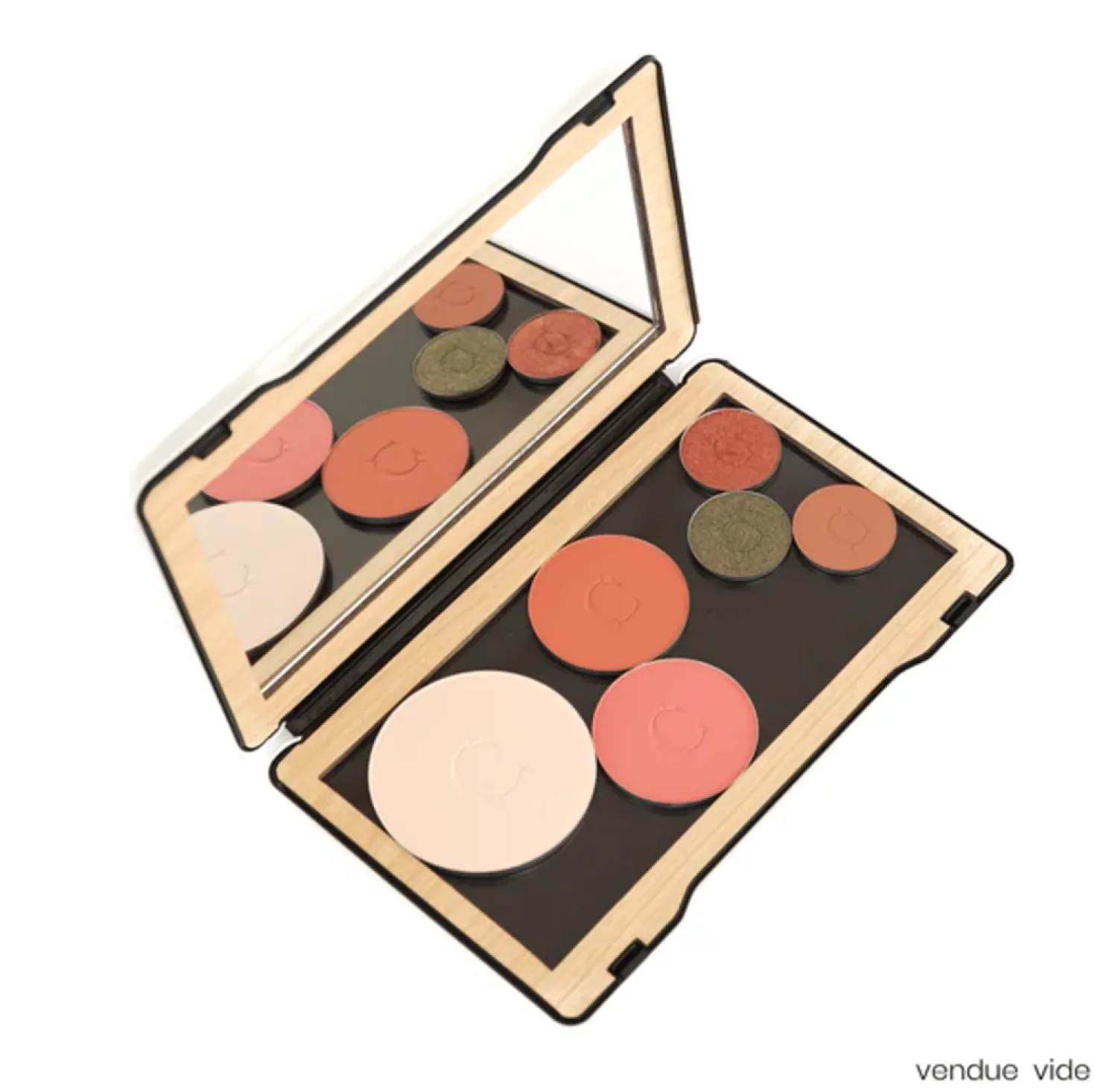 "Parenthèse à Montmartre" Make-up Palette
