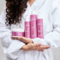 Set per il Trattamento dei Capelli Ricci, 700 ml